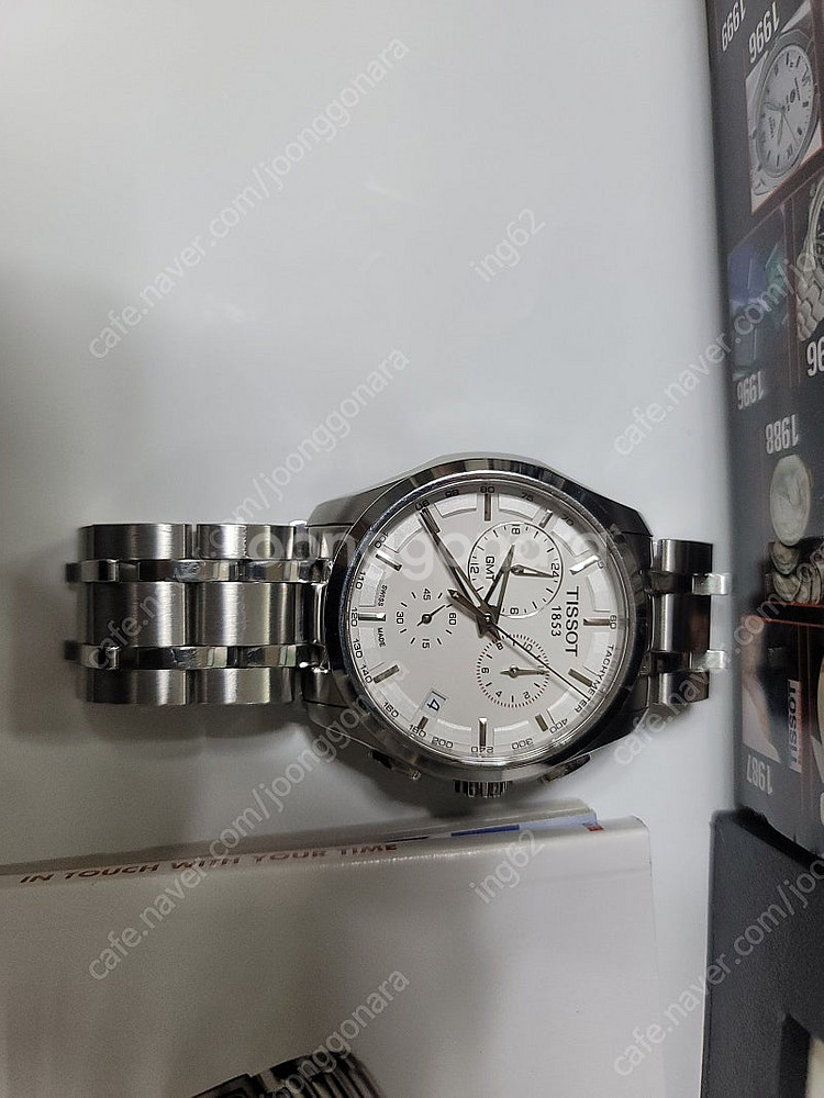 티쏘 꾸뜨리에 GMT 쿼츠 T035--1