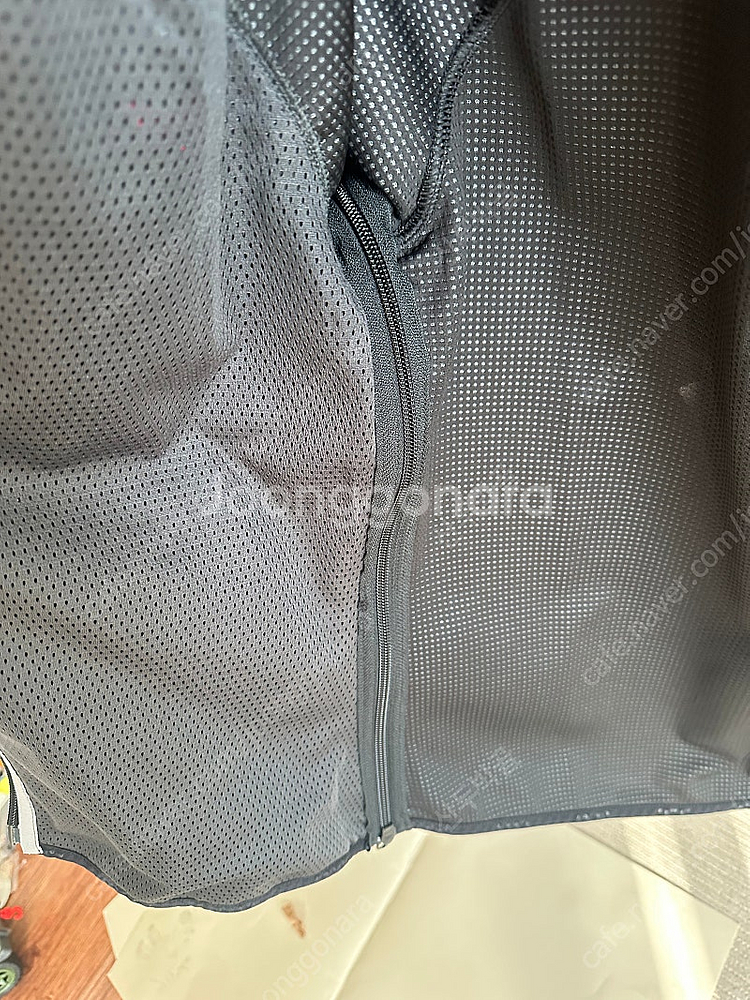 마무트 고어 윈드스토퍼 소프트쉘 여M 후디 자켓--8