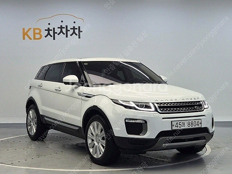 레인지로버 이보크 중고 랜드로버 중고 흰색 2017년식...--4