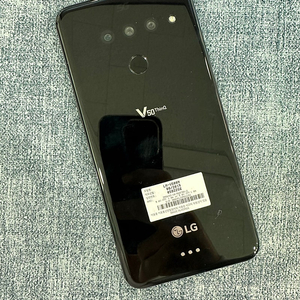 LG V50 128G 블랙 20년 2월개통 깨끗한 단말기 10만원 판매해요