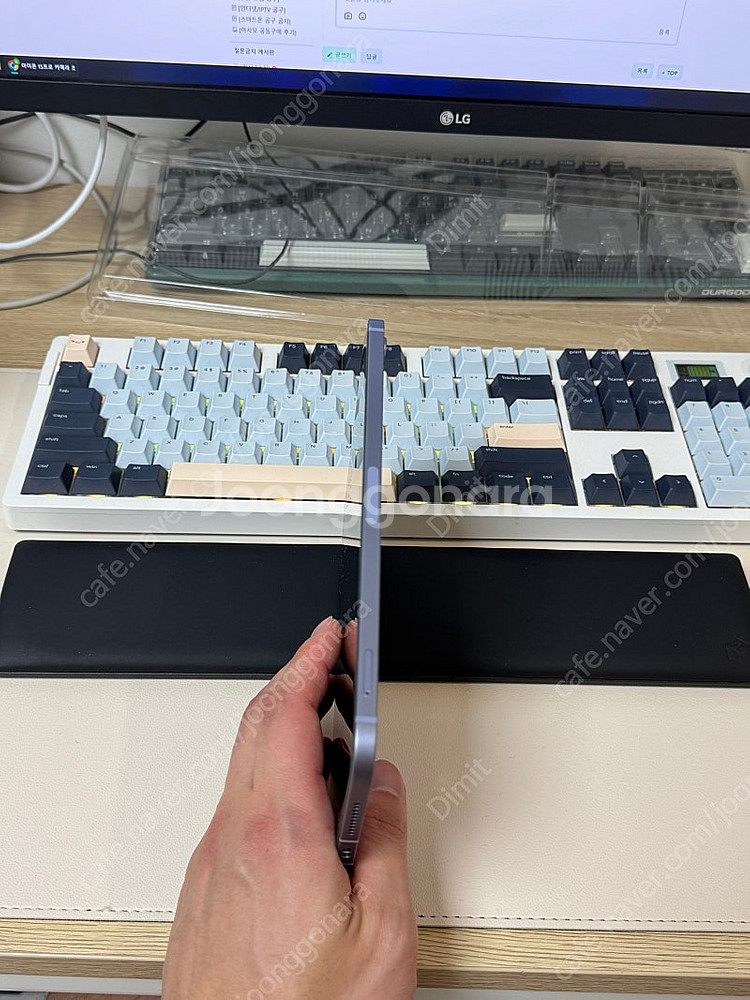 아이패드 미니6 셀룰러 64gb 퍼플 판매합니다.--4