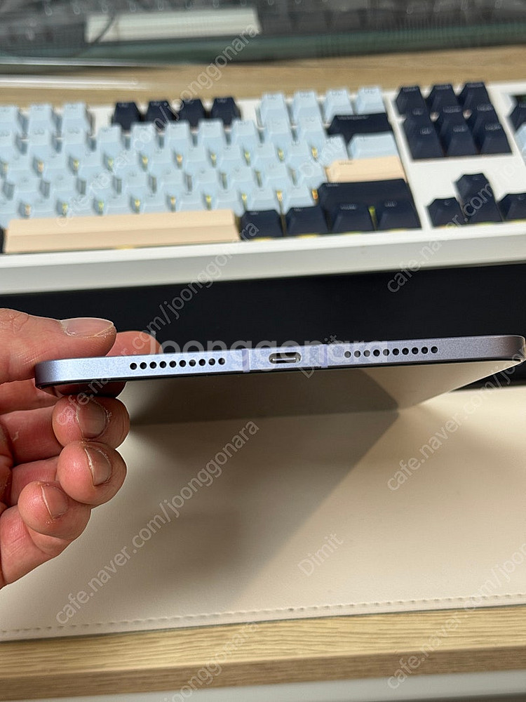 아이패드 미니6 셀룰러 64gb 퍼플 판매합니다.--5