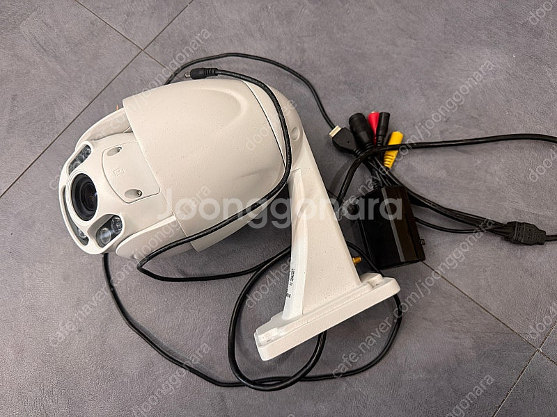 포스캠 야외용 PTZ F19928P ip 카메라 팝니다...--0