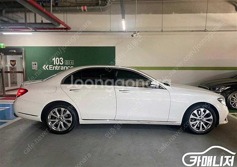 [벤츠]E-클래스 W213 E300 4MATIC 익스클...--4