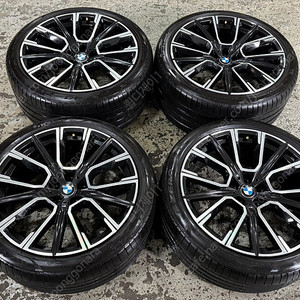 [판매]BMW 7시리즈 817M 정품 20인치 휠타이어