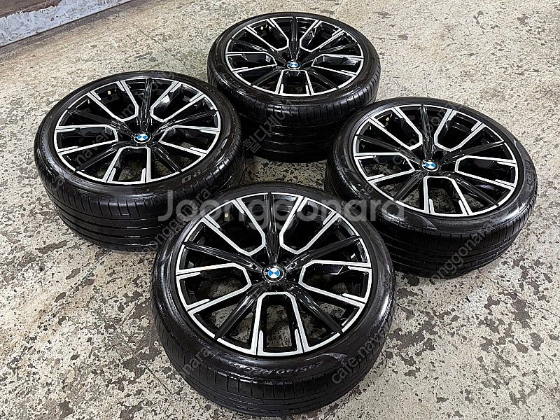 [판매]BMW 7시리즈 817M 정품 20인치 휠타이어--1