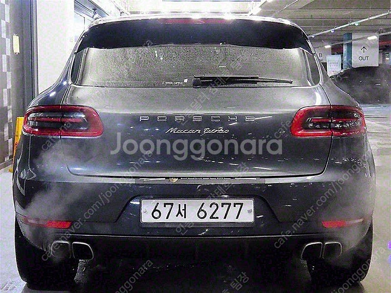 포르쉐 마칸 중고 회색 2017년식 가솔린 3.6 터보...--5