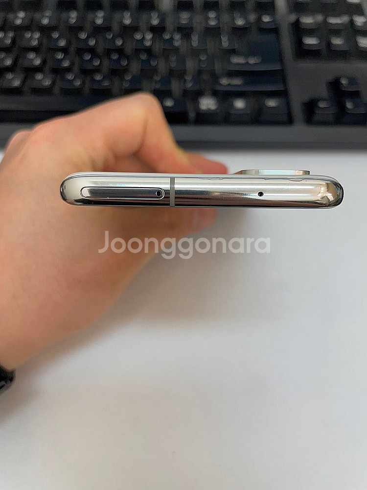 갤럭시S20FE 화이트 128GB 무잔상 상태좋은 중고...--3