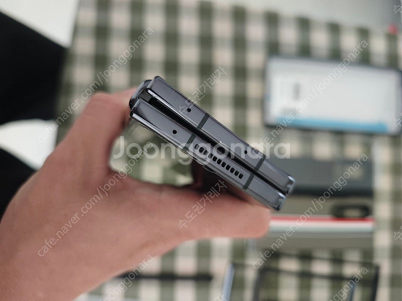 갤럭시 폴드4 256기가 풀 세트 구성--2