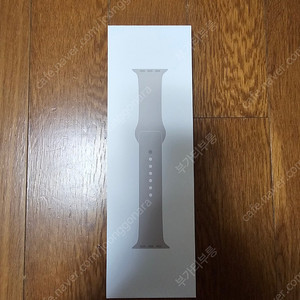애플워치 스포츠밴드 새상품 판매합니다.