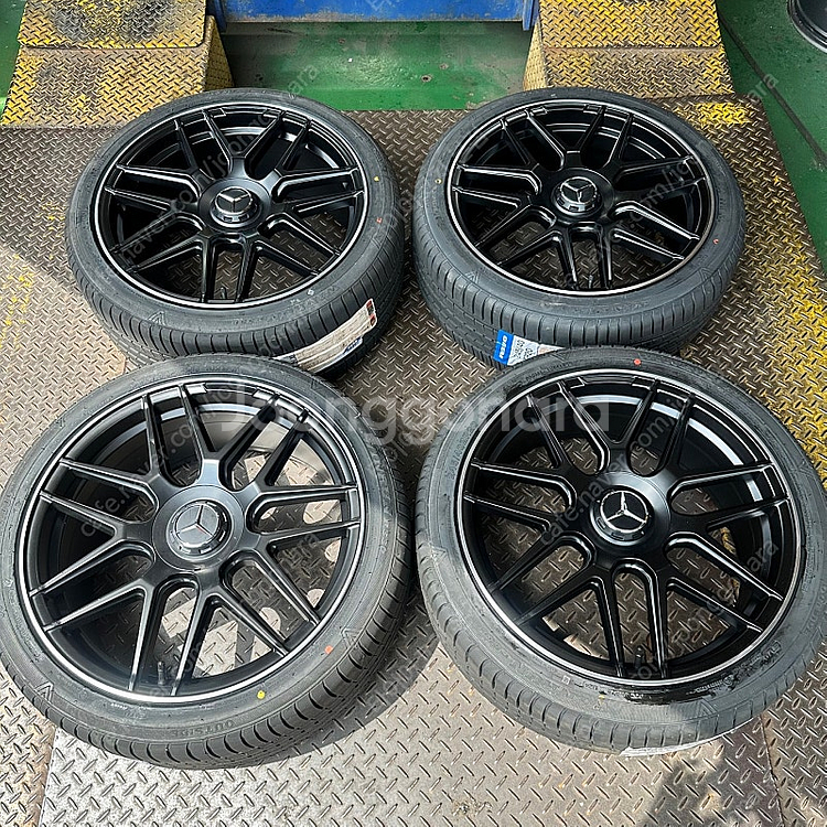 20인치 벤츠 S63 AMG 퍼포먼스 st 신품 휠타이...--0