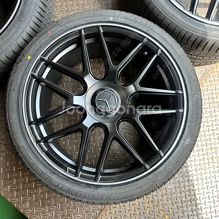 20인치 벤츠 S63 AMG 퍼포먼스 st 신품 휠타이...--3