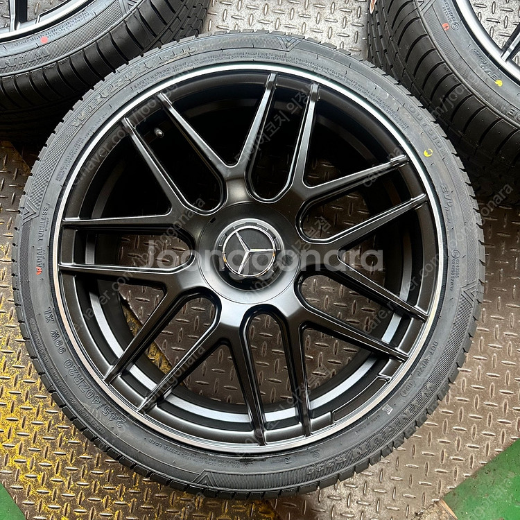 20인치 벤츠 S63 AMG 퍼포먼스 st 신품 휠타이...--4