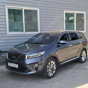 쏘렌토 중고차 더 뉴 쏘렌토 중고차 기아중고차 회색 2018년식 35,325km 디젤 2.2 2WD 넘버원 에디션 중고차카페