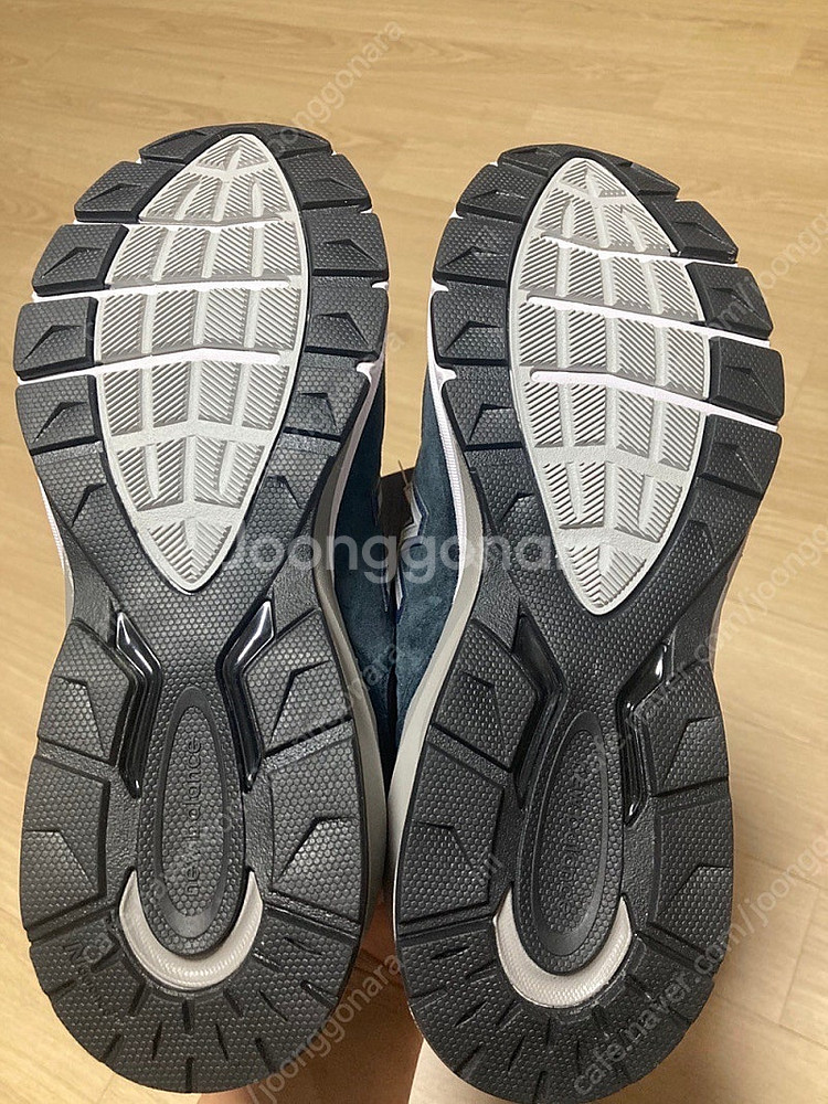 뉴발란스 990v5 네이비 우먼 265 남성 260 ....--2