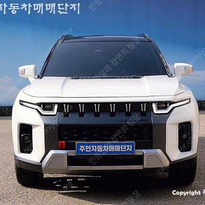 토레스 중고 구매 쌍용 중고차 흰색 2023년식 27,389km 1.5 GDI-T 2WD T7 중고차구매