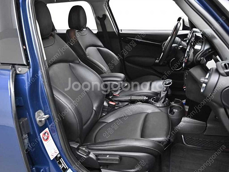 중고 미니쿠퍼 중고 가격 미니쿠퍼 5도어 중고 2015년식 82,574km 5도어 기본형 중고자동차--5