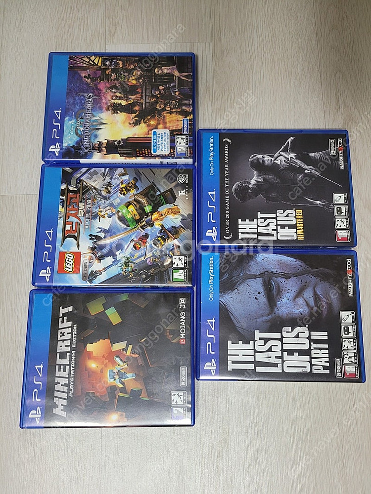 PS4 플레이스테이션4 타이틀포함 듀얼쇼크3--4