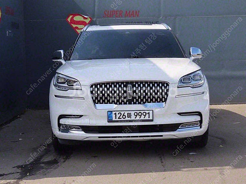 에비에이터 중고 링컨 흰색 2020년식 45,676km...--2