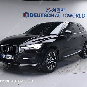 수입중고차 볼보 XC60 중고차 XC60 중고 검정색 2024년식 12,779km B5 AWD 얼티메이트 브라이트 중고차직거래장터