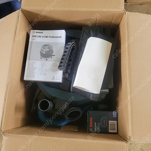 보쉬 gas18v-12mc 프로코어8A 배터리2개 충