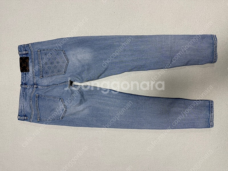 루이비통 여름용 청바지 남성용 30인치 판매합니다--1
