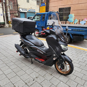 Nmax24년 신차급 팝니다
