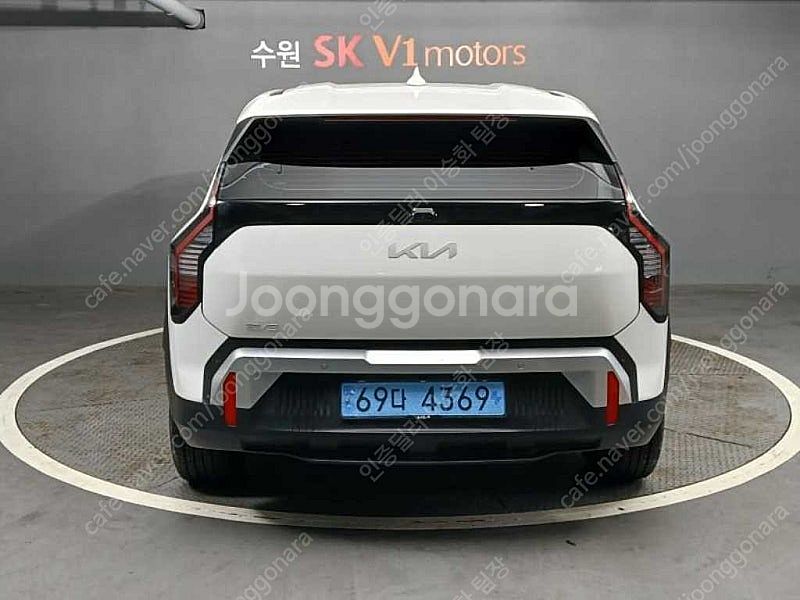 10,844 km EV3 중고 전기중고차 롱레인지 에어...--8