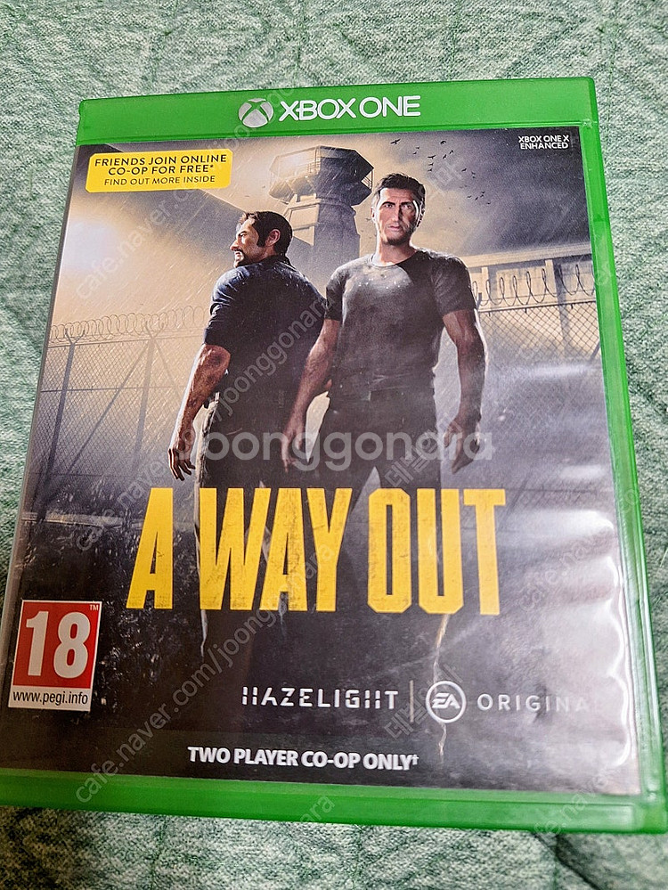 xboxone 어웨이 아웃 정발판 상태S급 팝니다.--0