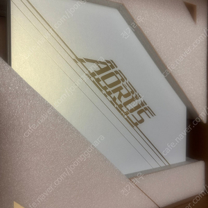GIGABYTE Z790 AORUS XTREME X ICE + RTX 4080 SUPER XTREME ICE 한정판 패키지 판매합니다.