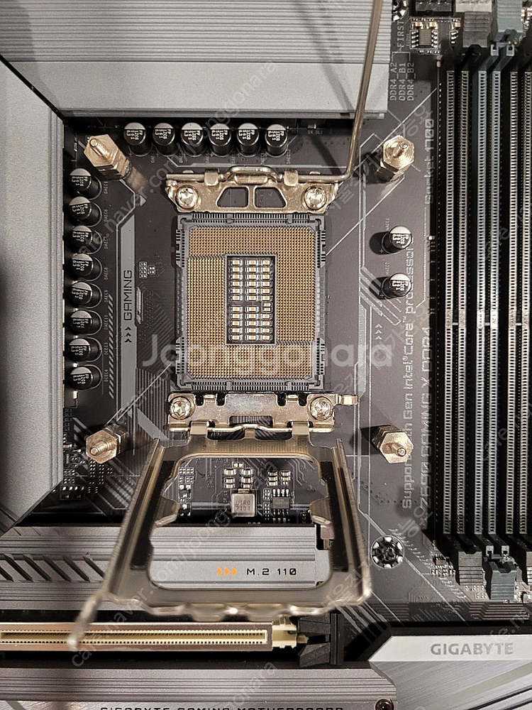 기가바이트 z690 gaming x ddr4--1
