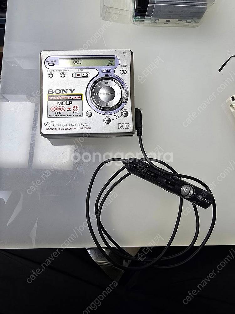소니 md 플레이어 MZ-R700PC 판매합니다--0