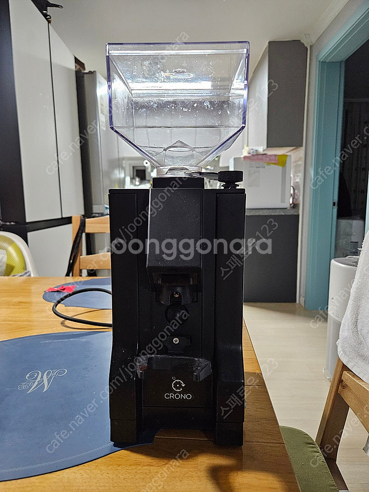 미뇽 크로노 커피 그라인더 판매합니다.--0