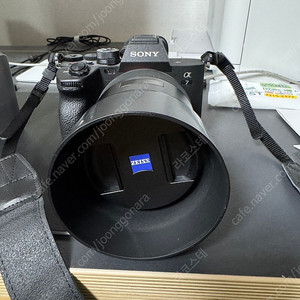 소니 A7M4 + 바티스 2/40 CF 바디 210만