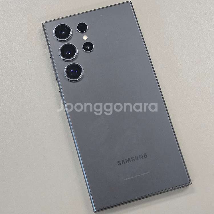 갤럭시 S24울트라 블랙티타늄 256기가 액정무기스무잔...--1