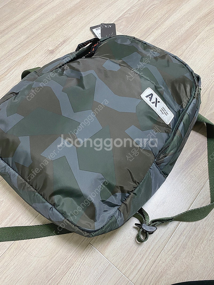 새제품) 아르마니 익스체인지 백팩 남녀공용 캐주얼 가방...--2