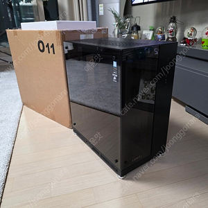 리안리 PC-O11 WX 판매합니다.