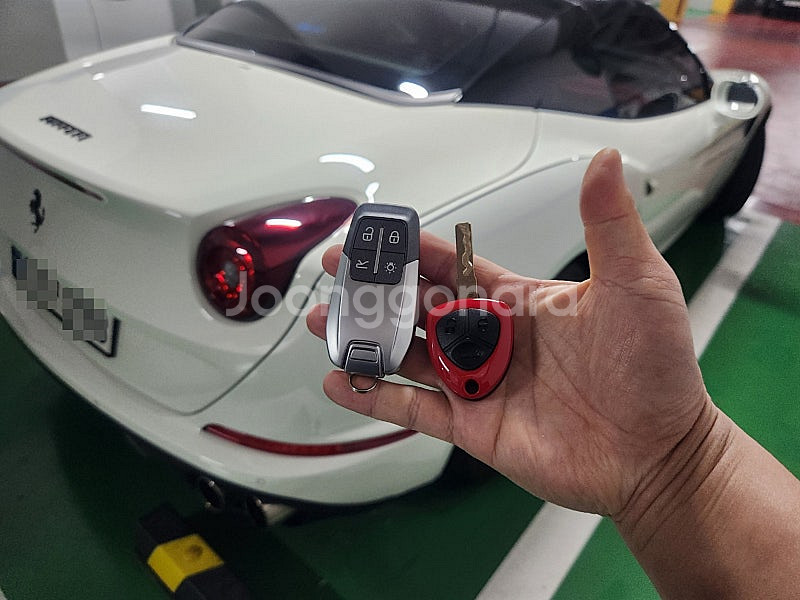 페라리 F8, SF90, 458, 488, 296 GT...--2