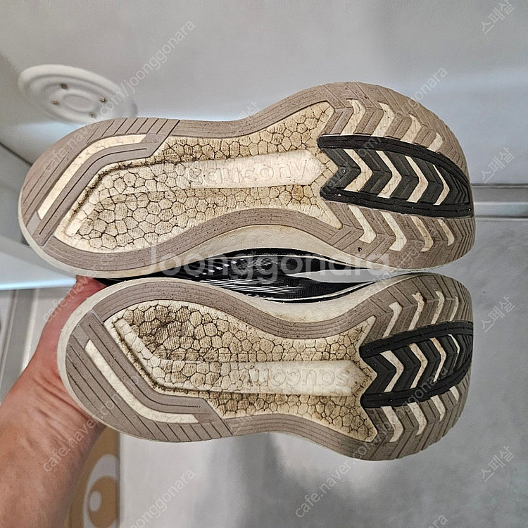 써코니 Saucony 엔돌핀 프로2 265mm 중고--4