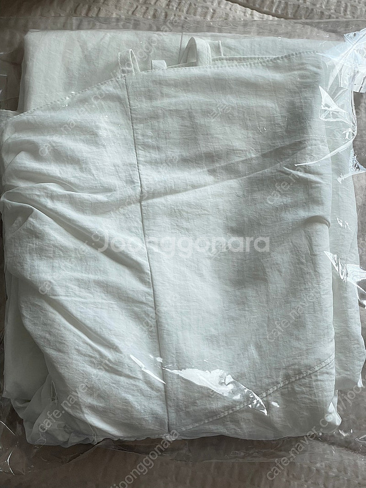 셔링 뒷리본 끈나시원피스 화이트 새상품--2