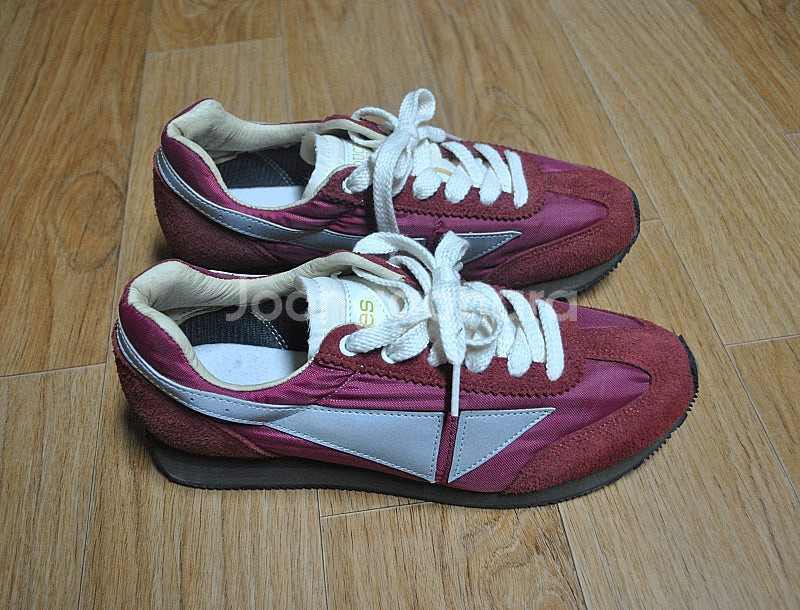 터치그라운드 빈티지레이싱 남녀공용 런닝화, 운동화 250사이즈 새제품--1