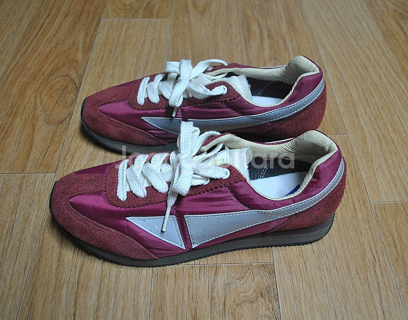 터치그라운드 빈티지레이싱 남녀공용 런닝화, 운동화 250사이즈 새제품--2