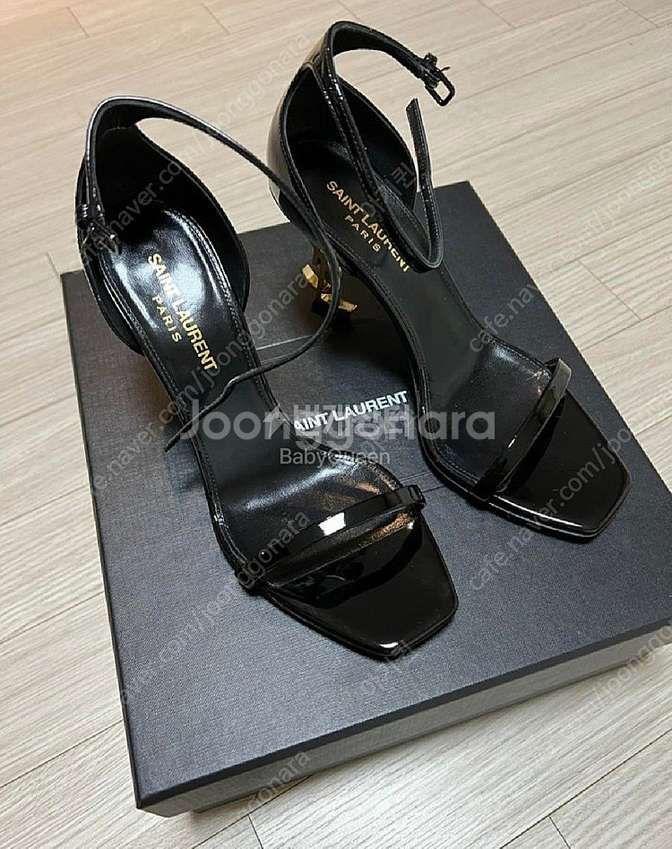 생로랑 오피움 샌들힐235--4
