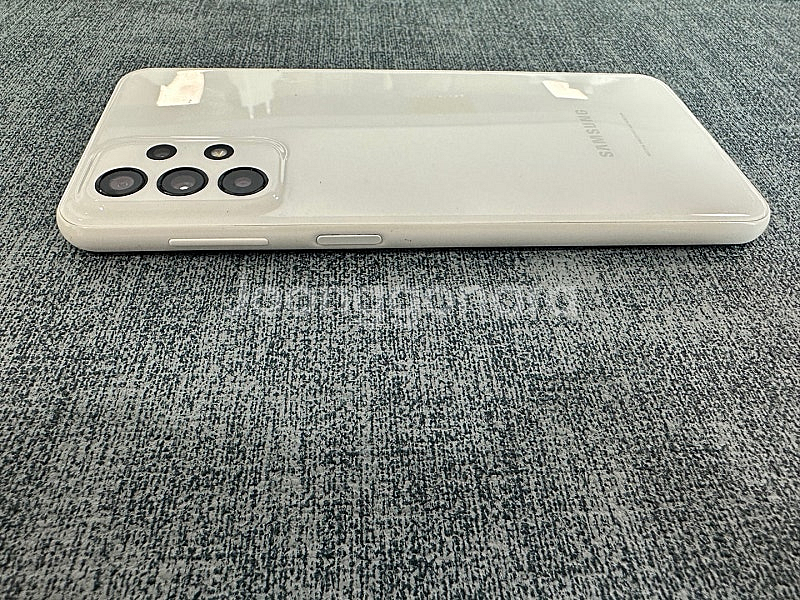 *KT* 갤럭시A23 128G 화이트 무잔상 상태좋은폰...--7