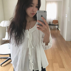 메이비베이비 블라우스