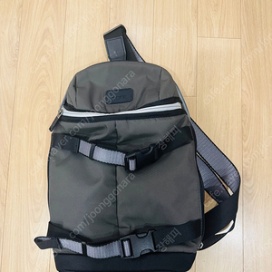 tumi 슬링백