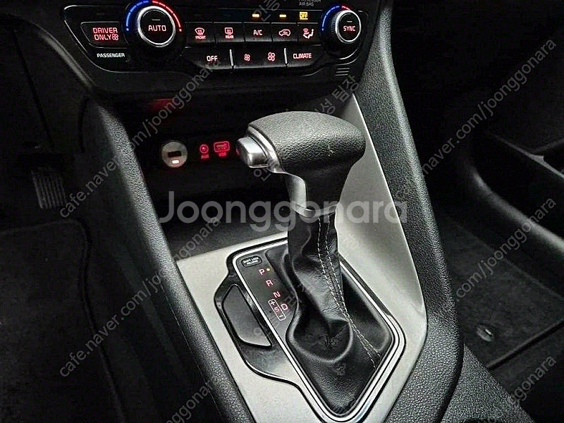 기아 니로 중고 니로 하이브리드 중고차 파란색 2017...--8