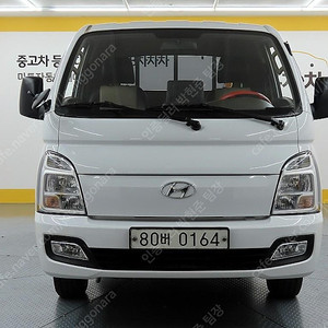 중고트럭 매매 중고화물차매매 흰색 2020년식 57,944km 1.0톤/슈퍼캡/초장축/(CRDi) 스타일 중고차허위매물없는곳