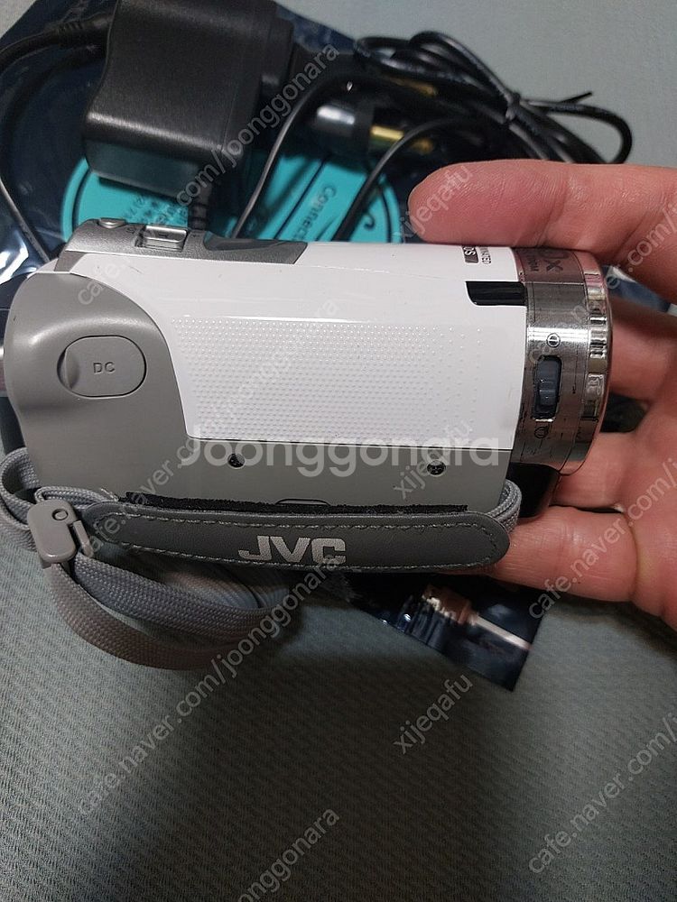 jvc gz-hm133 캠코더--6