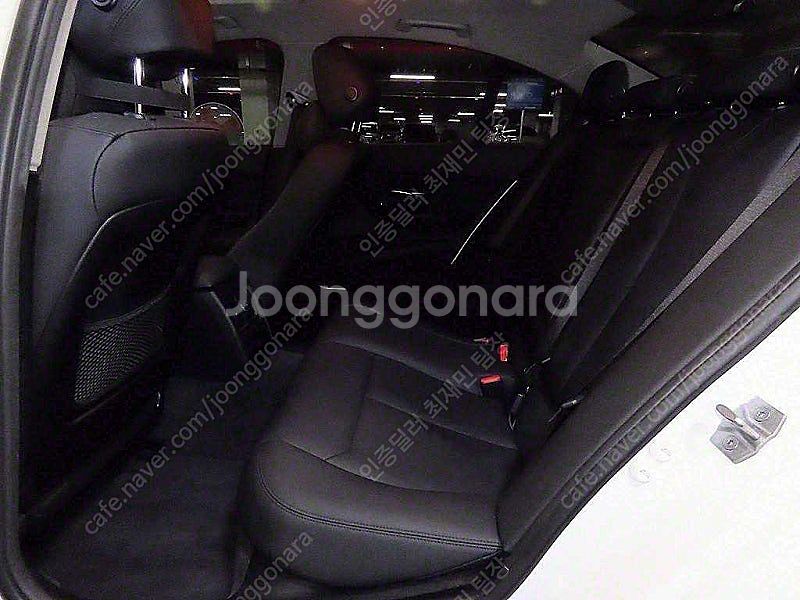 BMW 3시리즈 중고 BMW 320d 중고승용차 3시리...--7
